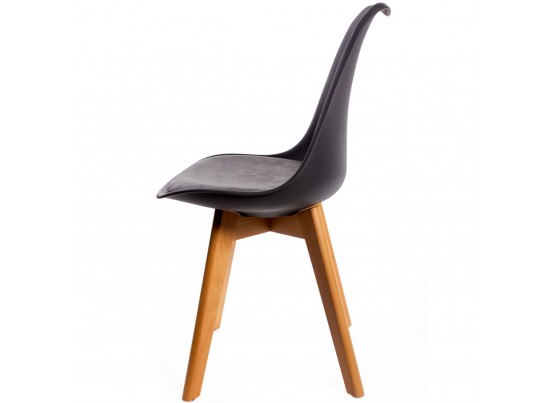 Комплект из 4-х стульев Eames Bon чёрный в Набережных Челнах