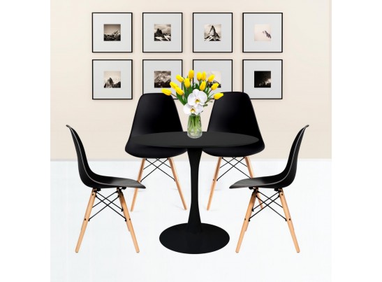 Комплект из 4-х стульев Eames чёрный в Набережных Челнах