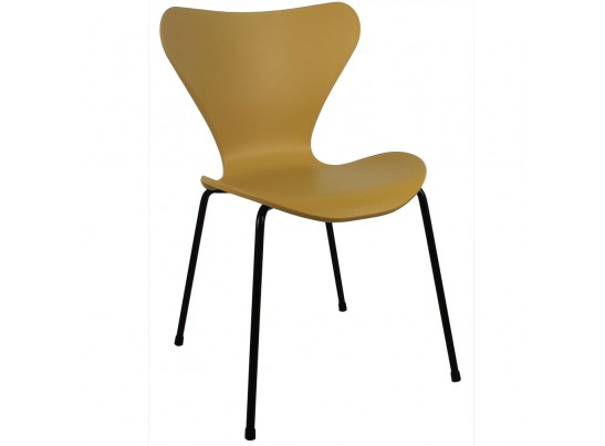 Комплект из 4-х стульев Seven горчичный с чёрными ножками в Набережных Челнах