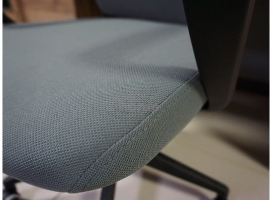 Кресло офисное вращающееся НН-5032 (625*530*1060) Серый, 919605ИМП в Набережных Челнах