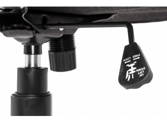 Компьютерное кресло Bravo черное в Набережных Челнах