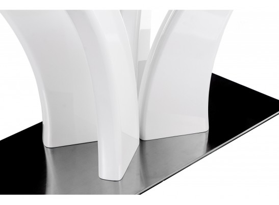 Стол Horns 160 super white в Набережных Челнах