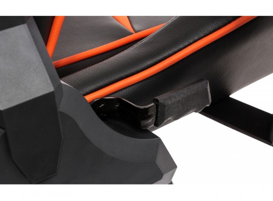 Компьютерное кресло Racer черное / оранжевое в Набережных Челнах