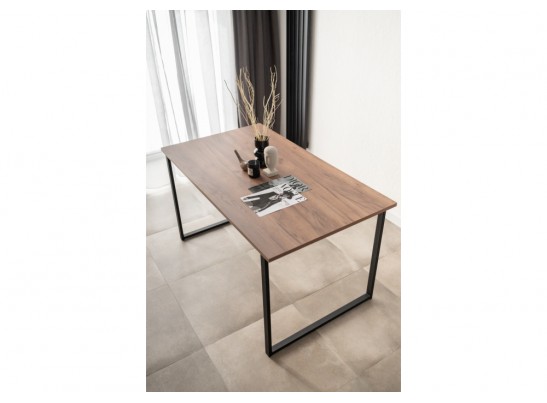 Деревянный стол Лиман 140 х 80 дуб крафт табачный / черный матовый в Набережных Челнах