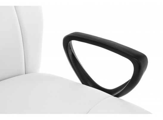 Компьютерное кресло Favor белое в Набережных Челнах