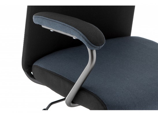 Компьютерное кресло Aven синее / черное в Набережных Челнах