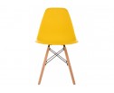Пластиковый стул Eames PC-015 желтый в Набережных Челнах