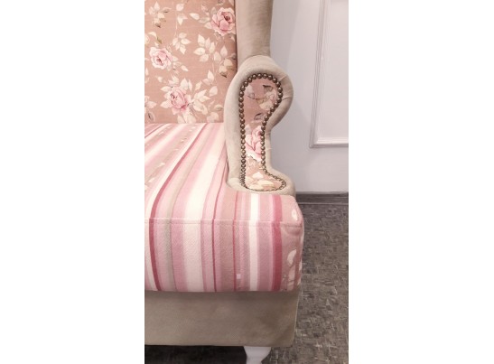 Диван Пауль каретная стяжка