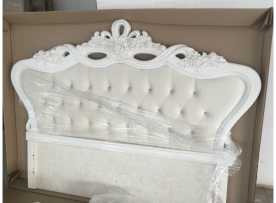 Кровать с мягким изголовьем "Афина" крем корень