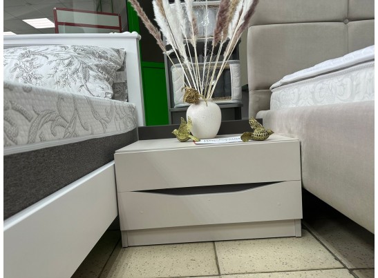 Тумба прикроватная Тиана Дуб Бонифаций/Вольфрам