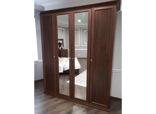 Шкаф 4-х ств (1+2+1) с зеркалом "Афина" караваджо