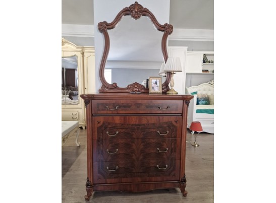 Комод Илона, караваджо