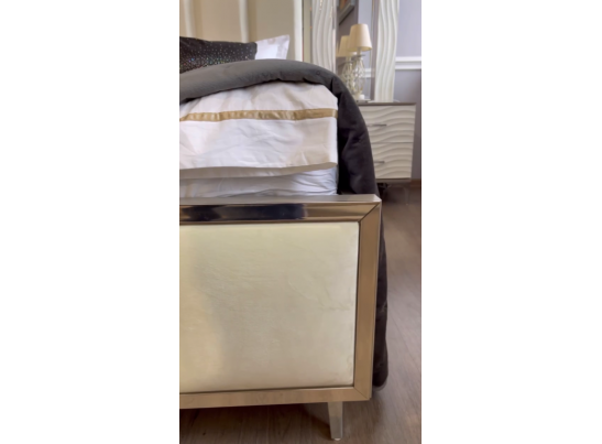 Спальня "Gravita" 4-х ств. шкаф с зеркалами, Белый глянец в Набережных Челнах