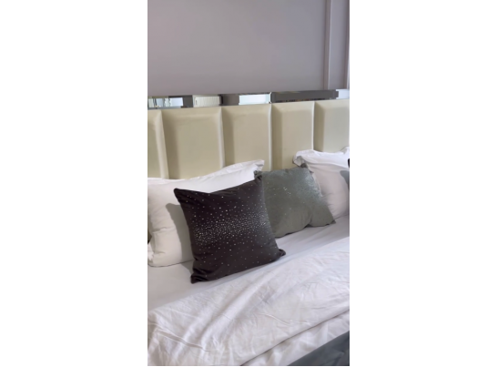 Спальня "Gravita" 4-х ств. шкаф с зеркалами, Белый глянец в Набережных Челнах