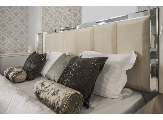 Спальня "Gravita" 5-и ств. шкаф с зеркалами, Белый глянец в Набережных Челнах