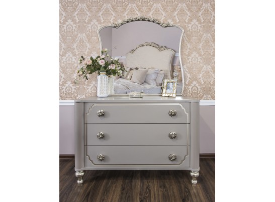 Зеркало ЛАЛИ, серый камень в Набережных Челнах