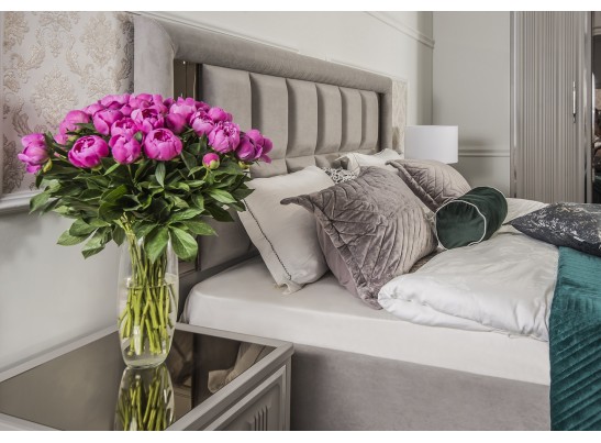 Тумба Замира серый камень в Набережных Челнах