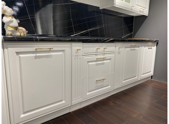 Кухня Гарвард 35 (3,3 м) белый матовый