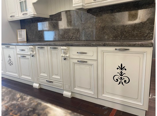 Кухня Кальяри Бьянка 36 (3 м) белый матовый