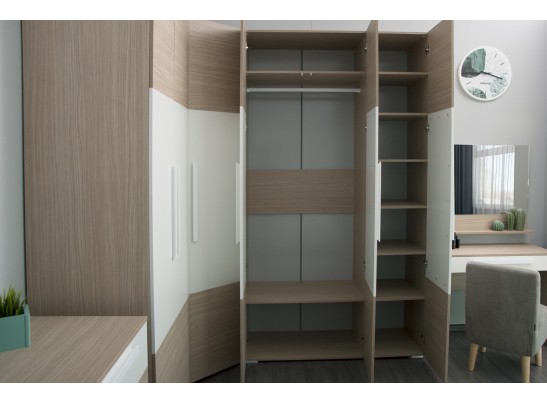 Шкаф 3-х ств с зеркалом BARCELONA в Набережных Челнах