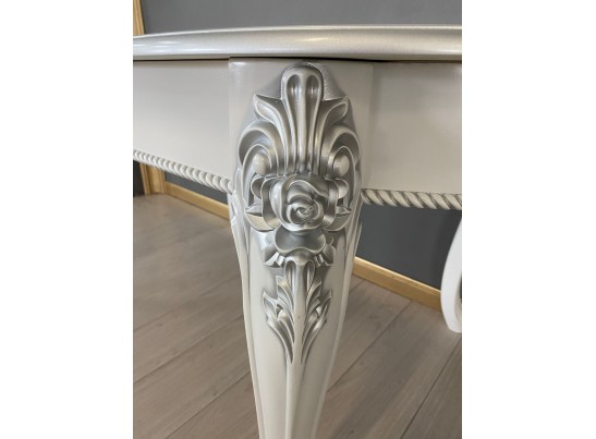 Стол овальный раскладной Розалия (белый, патина серебро)