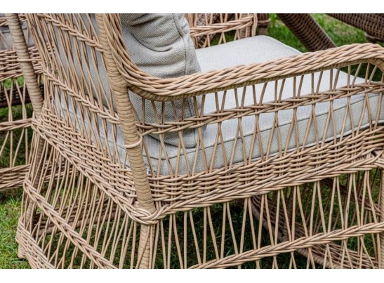 Обеденный комплект ISABELLA из искусственного ротанга в Набережных Челнах