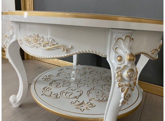 Стол журнальный круглый Жасмин (белый, патина золото)