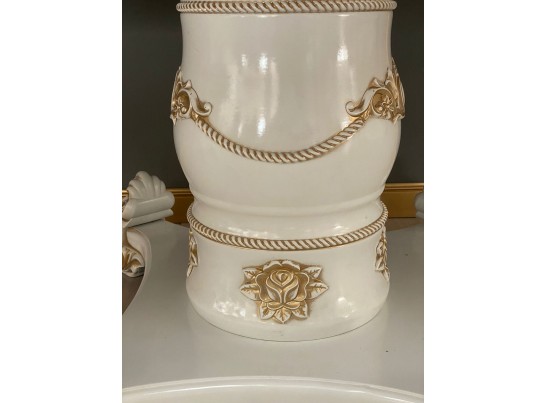 Стол обеденный раскладной Жасмин (голд мрамор, белый, патина золото)