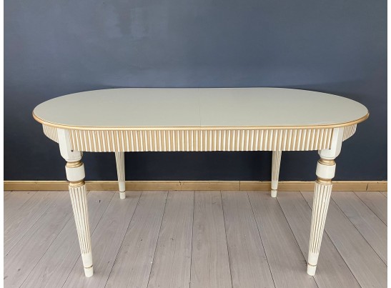 Стол овальный раскладной Азалия 2 (слоновая кость, патина золото)