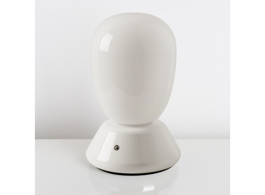 Настольная лампа диммируемая 10W 3000K матовый/белый Uovo III Lightstar 807916 в Набережных Челнах