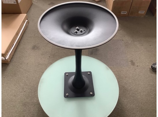 Стол SOLO 80 Белый мрамор G-1, стекло / черный M-city в Набережных Челнах