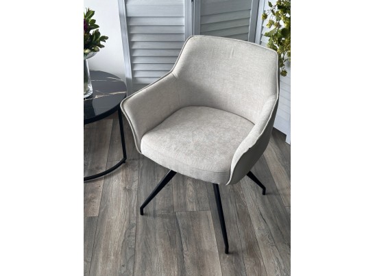 Стул PISTIL поворотный 180 град., ткань DAVIS CITY-03 светло-беж / PU-03 светло-беж/ черный, ®DISAUR в Набережных Челнах