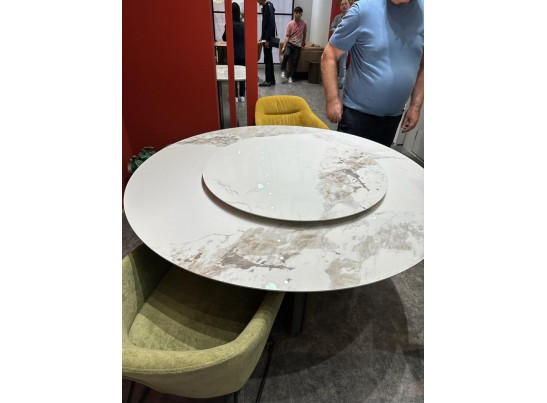 Стол CASTELA 135 Белый мрамор CA071, керамика / Орех, ®DISAUR в Набережных Челнах