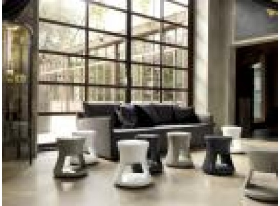 Столик EBO (06.36) (ABS01 поликарбонат и нейлон, блестящий белый) в Набережных Челнах