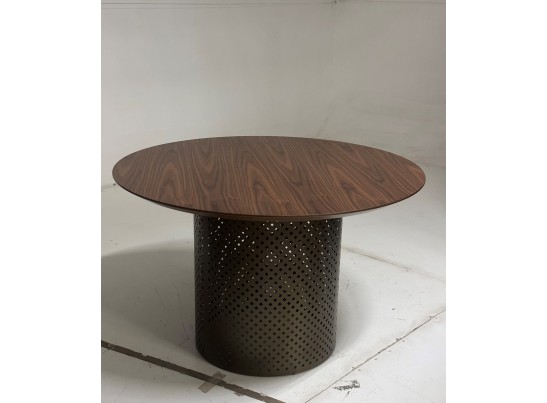 Стол RAFAEL 120 Орех 3001 МДФ / Бронза, ®DISAUR в Набережных Челнах