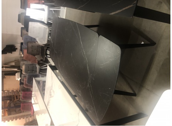 Стол ELIOT 120 MATT BLACK MARBLE SINTERED STONE/ BLACK в Набережных Челнах Стол ELIOT 120 MATT BLACK MARBLE SINTERED STONE/ BLACK в Набережных Челнах