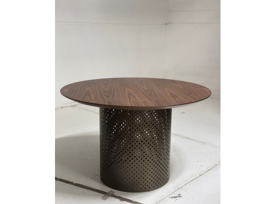 Стол RAFAEL 120 Орех 3001 МДФ / Бронза, ®DISAUR в Набережных Челнах