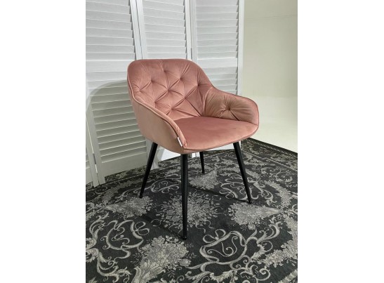 Стул BREEZE BLUVEL-52 PINK/ черный каркас, велюр в Набережных Челнах Стул BREEZE BLUVEL-52 PINK/ черный каркас, велюр в Набережных Челнах
