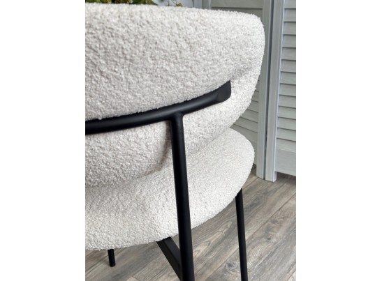 Стул ЛЕОНАРДО Soul 000 Белый, букле / черный каркас в Набережных Челнах