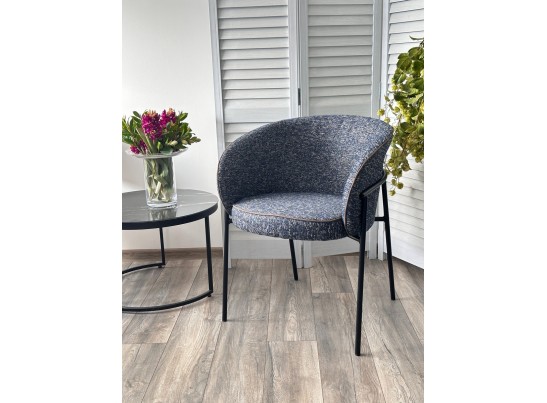 Стул GUST цвет стальной синий TOPIC 330 / черный каркас / Товарный знак DISAUR в Набережных Челнах