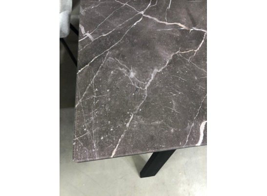 Стол Морис 140 ДАРК, стекло / черный каркас в Набережных Челнах