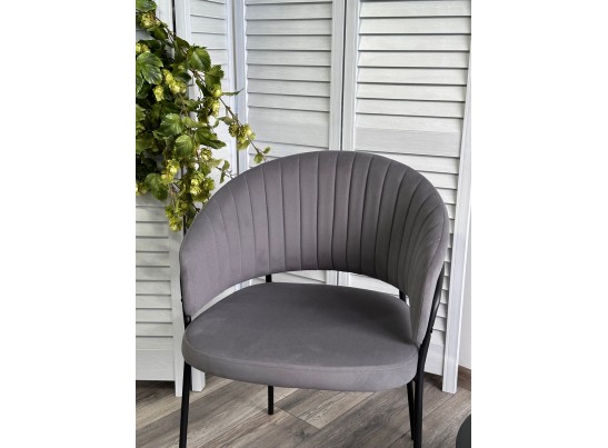 Стул JUST, цвет Velutto 32 Антрацитовый, велюр / черный каркас в Набережных Челнах