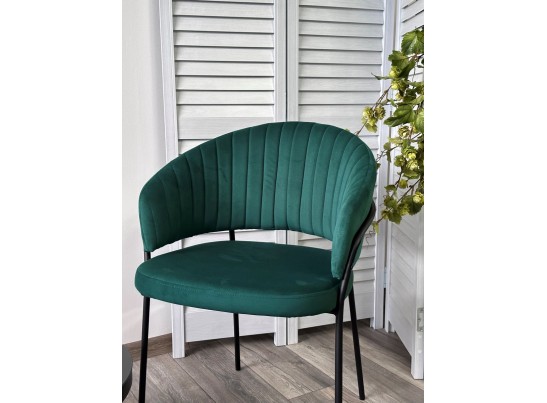 Стул JUST, цвет Velutto 33 Изумрудный, велюр / черный каркас в Набережных Челнах