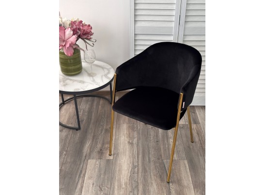 Стул DILL MOMO-47 черный, велюр "беспальчиковый"/ золотой каркас в Набережных Челнах