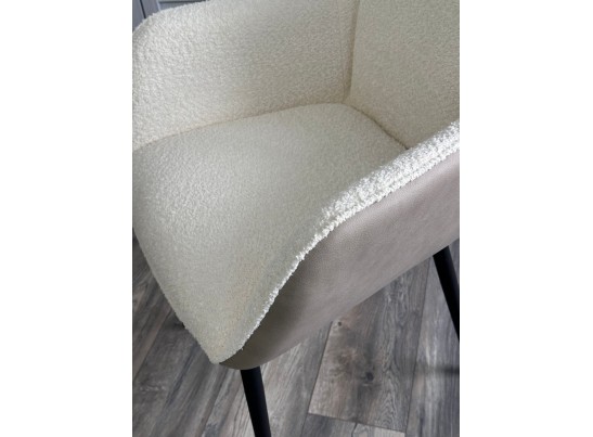 Стул VOLCANO Белый Wales-101, ткань / светло-бежевый Maison 09, экокожа/ черный каркас, DISAUR в Набережных Челнах