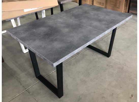 Стол ЛОФТ 138 Бетон Портленд/ Черный в Набережных Челнах