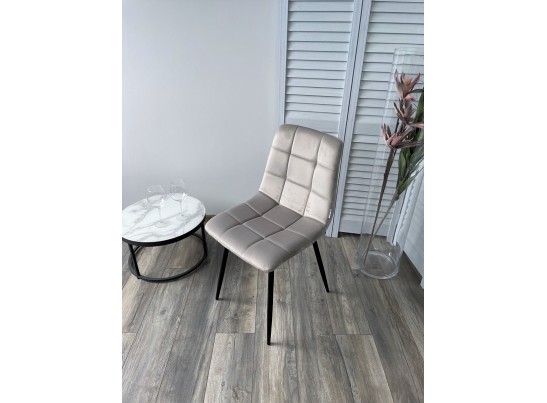 Стул CHILLI G062-37 серый шелк, велюр / черный каркас в Набережных Челнах