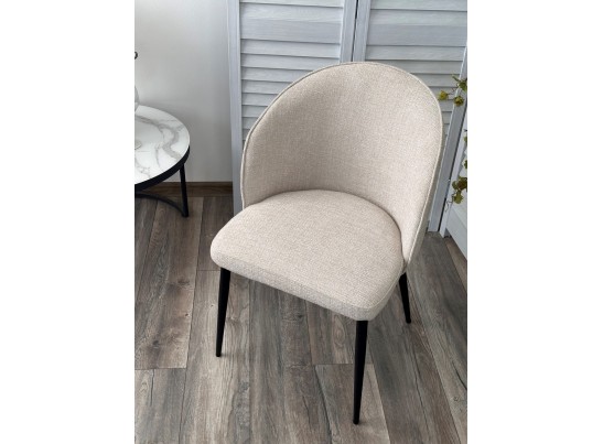 Стул GLORIA White CHACHA-140, ткань/ черный каркас, ®DISAUR в Набережных Челнах