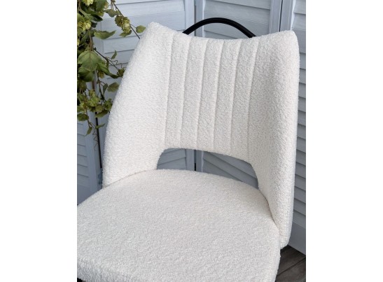 Стул JANETY UF998-01 белый, букле / черный каркас / Товарный знак DISAUR в Набережных Челнах