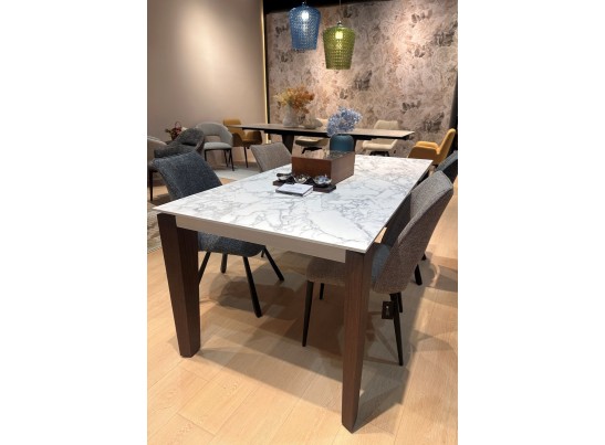 Стол ESMIR 180 MATTE ARABESCATO SOLID CERAMIC/ орех, ®DISAUR в Набережных Челнах